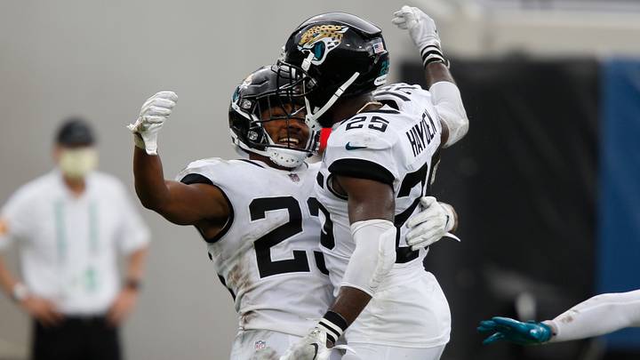 Jaguars' D.J. Hayden Continues to Set Example For Young Secondary Jaguars' D.J. Hayden Continues to Set Example For Young Secondary