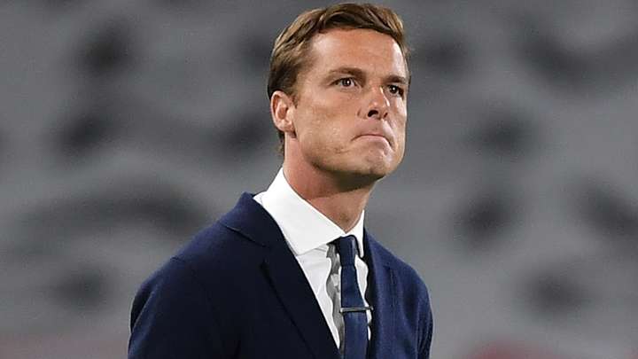 Fulham Manager Scott Parker Takes Issue With Owner Tony Khan's Apologetic Tweets