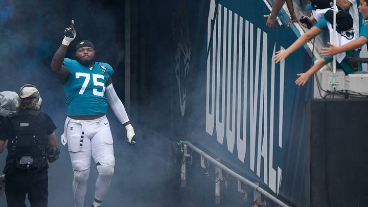 Jawaan Taylor, Doug Marrone Reflect On the Tackle's Year 2 Growth Jawaan Taylor, Doug Marrone Reflect On the Tackle's Year 2 Growth