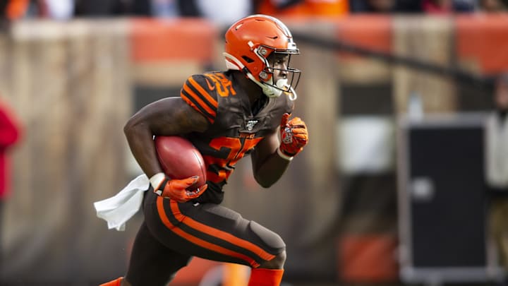 Texans Claim Dontrell Hilliard Off Waivers