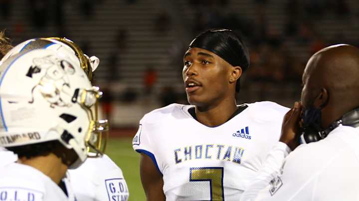 Friday Night Spotlight: Jordan Mukes, who still gets recruiting calls, hoping to graduate early Friday Night Spotlight: Jordan Mukes, who still gets recruiting calls, hoping to graduate early