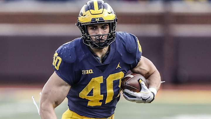 Michigan Linebacker Announces Transfer