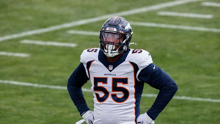 Broncos LB Bradley Chubb Ruled Out After Re-Injuring Ankle Against Jaguars