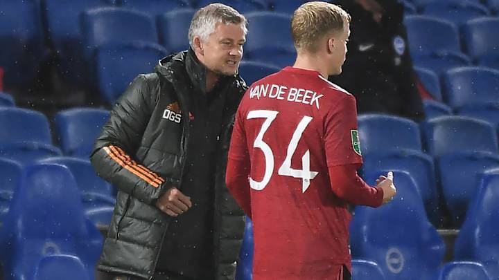 Solskjaer Won't Rush Van De Beek at Manchester United