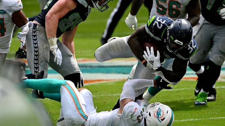 Seahawks Snap Long Drought in Florida, Outlast Dolphins to Stay Undefeated Seahawks Snap Long Drought in Florida, Outlast Dolphins to Stay Undefeated