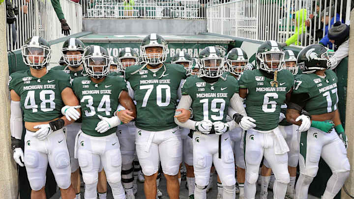 Michigan State Football: Latest Amway Coaches Poll