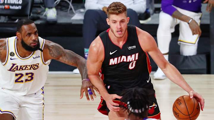 Miami Heat's Meyers Leonard Back in the Fold Miami Heat's Meyers Leonard Back in the Fold