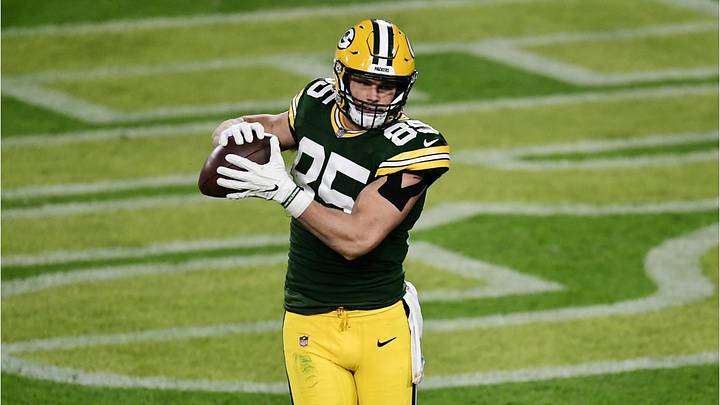 Tonyan Thankful for Mom’s Role in Three-Touchdown Journey