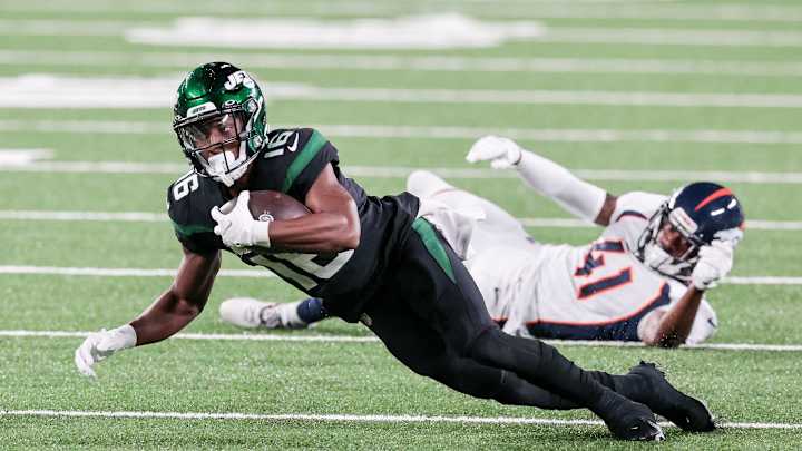 Jeff Smith a Rare Bright Spot for the New York Jets Offense in Week 4 Jeff Smith a Rare Bright Spot for the New York Jets Offense in Week 4