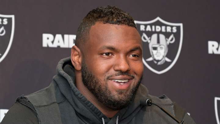 Defensive Tackle Maurice Hurst Placed On COVID/Reserve List