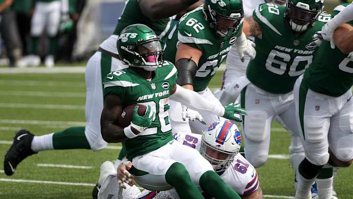 The Return of Le'Veon Bell Gives a Bad New York Jets Offense Some Hope
