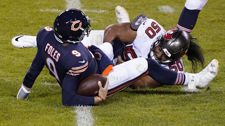 Broken Ankle Ends Vea's NFL Season, Which Was Off to Great Start
