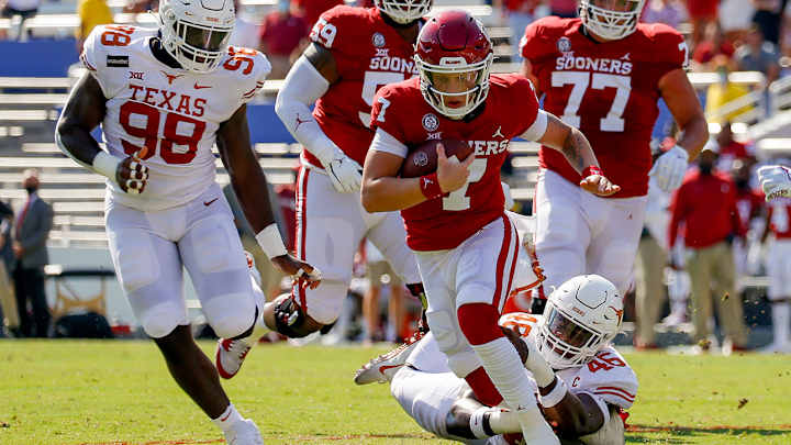 Oklahoma Outlasts Texas in Dramatic Red River Showdown