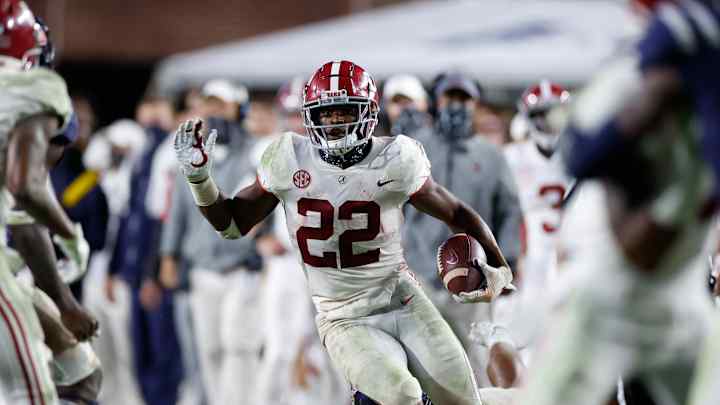 Alabama RB Najee Harris on 'Unmatched' Crimson Tide Offense: "We Are Built To Strike Fear" Alabama RB Najee Harris on 'Unmatched' Crimson Tide Offense: "We Are Built To Strike Fear"
