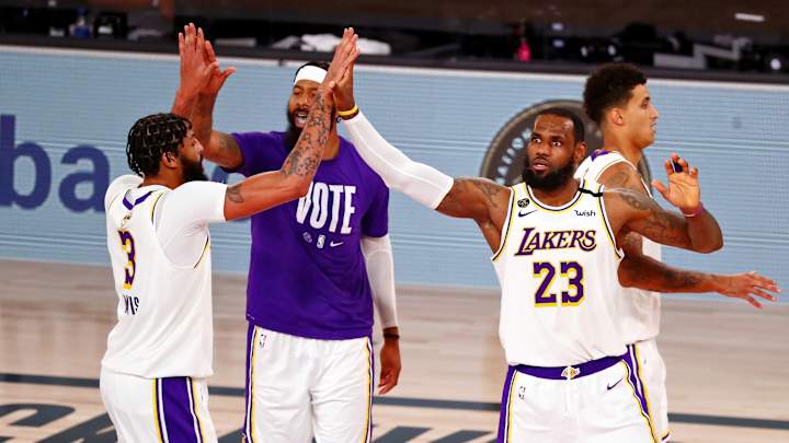 Lakers Cruise to Blowout Game 6 Win, Capture Franchise's 17th Championship Lakers Cruise to Blowout Game 6 Win, Capture Franchise's 17th Championship