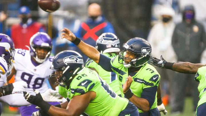 Second Half Avalanche and Late Heroics Help Seahawks Turn Away Vikings, Improve to 5-0 Second Half Avalanche and Late Heroics Help Seahawks Turn Away Vikings, Improve to 5-0