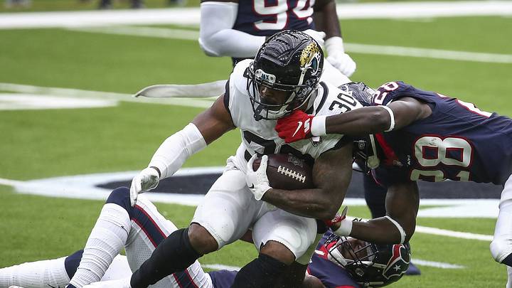 The Jaguars Game Plan vs. Texans Went Away From James Robinson to No Avail The Jaguars Game Plan vs. Texans Went Away From James Robinson to No Avail