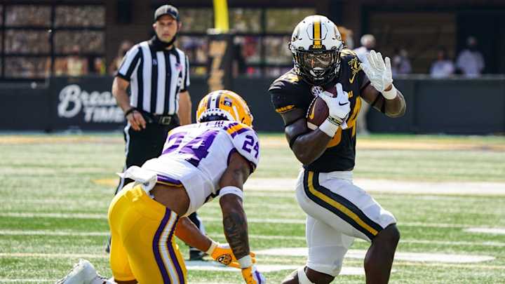 LSU Football Needs Major Defensive Schematic Changes If It Hopes to Turn 2020 Season Around LSU Football Needs Major Defensive Schematic Changes If It Hopes to Turn 2020 Season Around