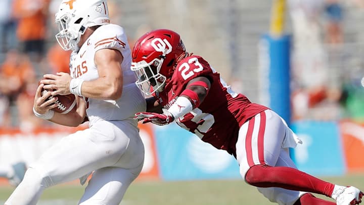 Oklahoma Starting 11: Linebacker DaShaun White Oklahoma Starting 11: Linebacker DaShaun White