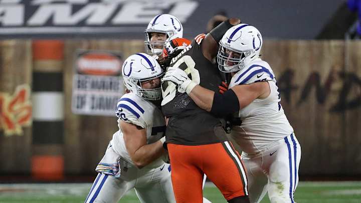 Colts’ Interior O-Line Makes Strong Impression on PFF ‘Team of the Week’