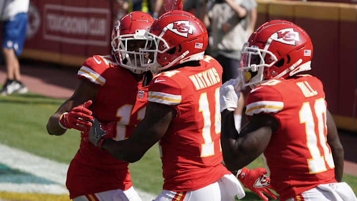 Report: Chiefs Wide Receiver Sammy Watkins Expected to Miss 'Possibly a Couple Weeks' Report: Chiefs Wide Receiver Sammy Watkins Expected to Miss 'Possibly a Couple Weeks'