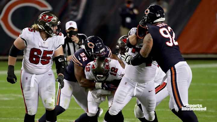 Why the Bears Keep Dropping Khalil Mack into Coverage