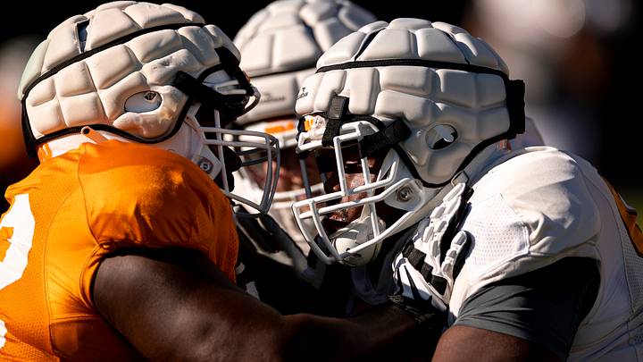 Watch: Tennessee Returns to the Practice Field on Tuesday to Prepare for Kentucky