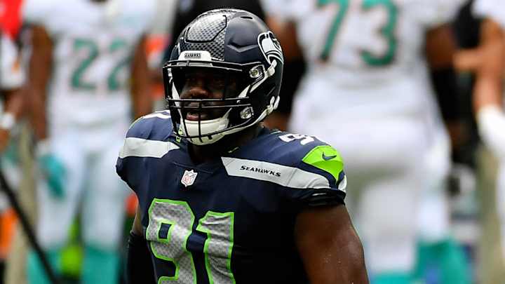 L.J. Collier Continues to Blossom in Second Season with Seahawks