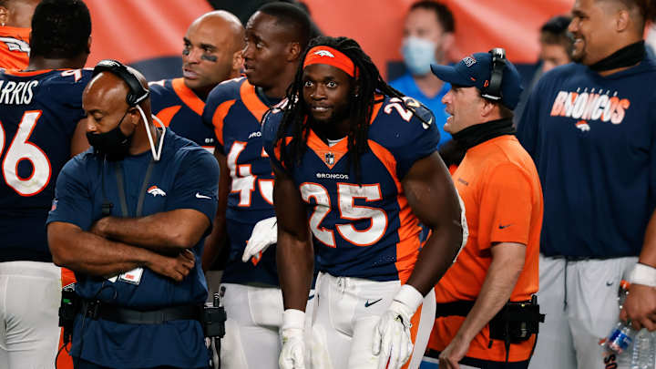 Broncos' RB Melvin Gordon Exits Practice Friday, Sent Home With Illness