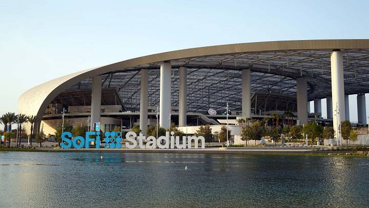 Bowl Projections: Will Cal Wind Up Playing at New $5 Billion Stadium?