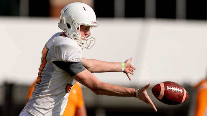 Vols Brooks Named Ray Guy Punter of the Week
