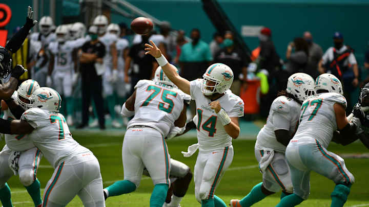 Like a Fine Wine, Vintage Miami Dolphins' Ryan Fitzpatrick is the Toast of South Beach
