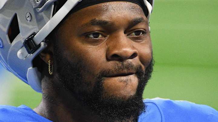 Why Has Linebacker Jamie Collins Struggled?