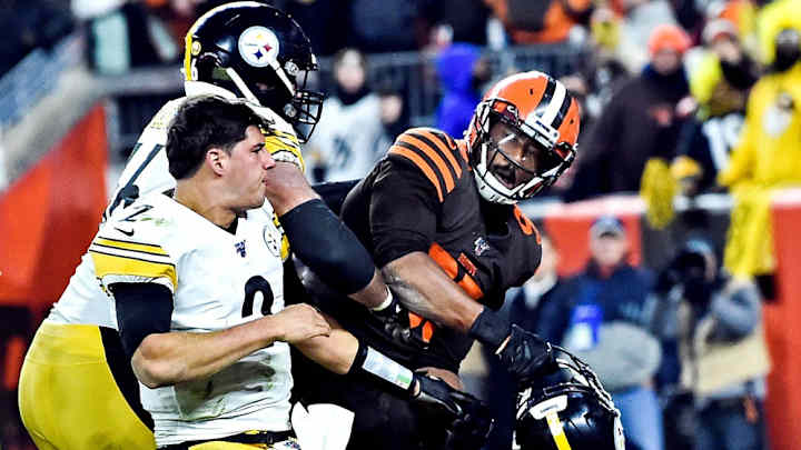 Steelers' Vince Williams on Garrett-Rudolph Incident: 'We're Completely Past It' Steelers' Vince Williams on Garrett-Rudolph Incident: 'We're Completely Past It'