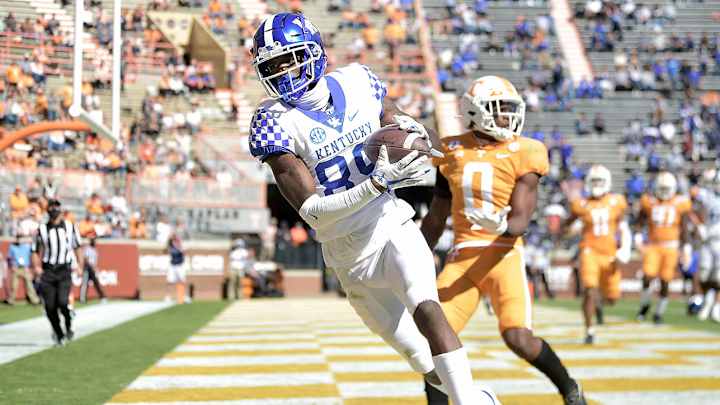 Kentucky Trounces Tennessee to Snap 17-Game Losing Streak in Knoxville