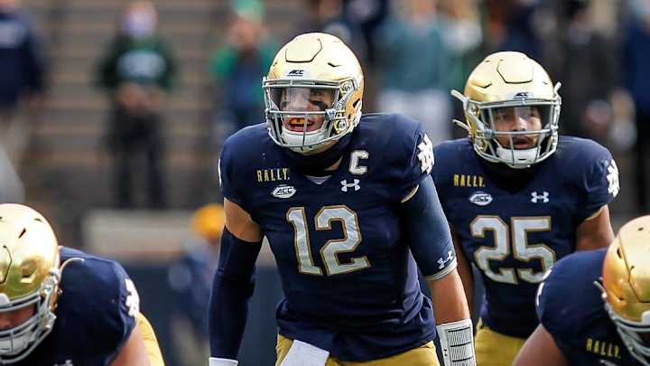 Talking Notre Dame Pass Game Struggles, Ian Book, Freshman Wide Receivers and Notre Dame vs. Pittsburgh