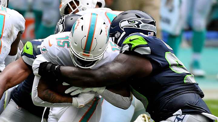 Analysis: Seahawks Have Yet to Find Proper Replacement For Jarran Reed