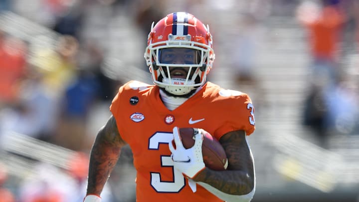 Clemson At First Glance: Offensive Players Notre Dame Fans Need To Know Clemson At First Glance: Offensive Players Notre Dame Fans Need To Know