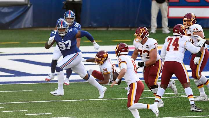 Rewind: The Play That Secured the Giants' First Win Rewind: The Play That Secured the Giants' First Win