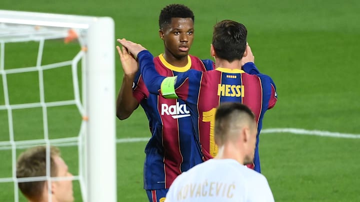 Messi, 17-Year-Old Duo Lead Barcelona in Champions League-Opening Win