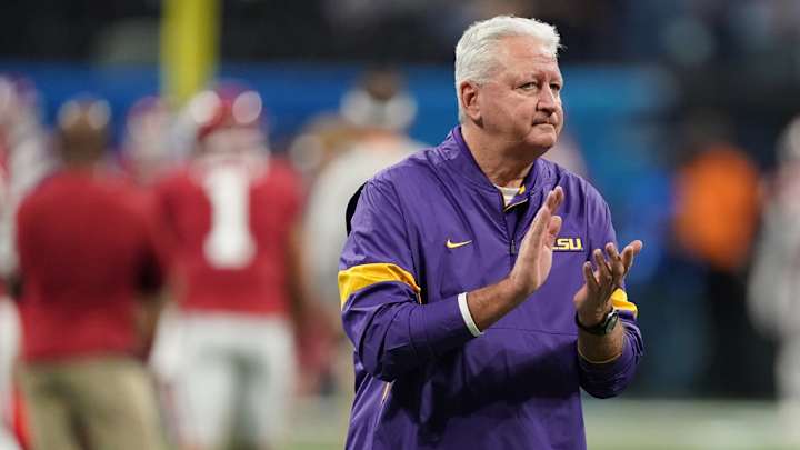 Against South Carolina, LSU Football Must Find Ways to Help Young Quarterbacks