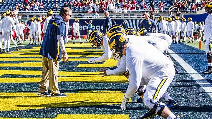 Ed Warinner Talks OL Battles, Rotating Starters, COVID Rooms, More
