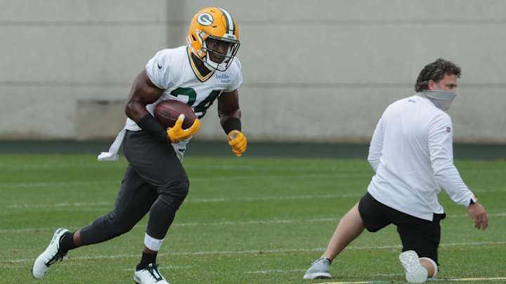 Broncos Sign ex-Packers' RB Damarea Crockett to Practice Squad, per Report