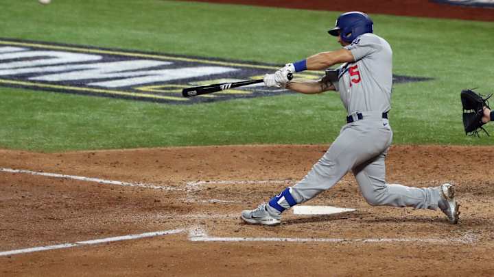 Walker Buehler Cruises, Austin Barnes Homers, Squeezes in Dodgers' 6-2 World Series Game 3 Win