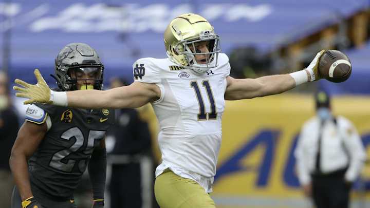Brian Kelly Talks Notre Dame Wide Receivers, Future Rotation