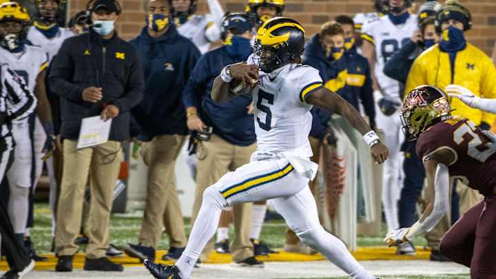 Roundtable: Grading Joe Milton's Week 1 Performance Roundtable: Grading Joe Milton's Week 1 Performance