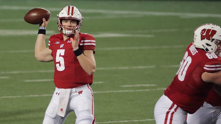 Report: Wisconsin QB Graham Mertz Tests Positive for COVID-19