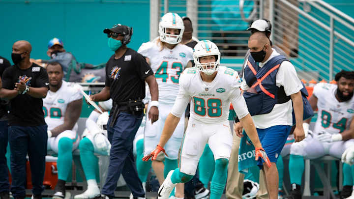 Sanders Signed; What's Next on Dolphins To-Do List?