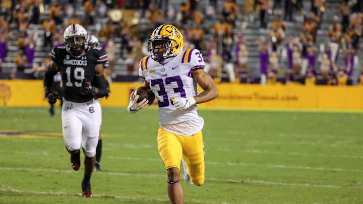 LSU's BJ Ojulari, Trey Palmer Named SEC Defensive Lineman of the Week, Special Teams Player of the Week LSU's BJ Ojulari, Trey Palmer Named SEC Defensive Lineman of the Week, Special Teams Player of the Week