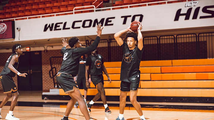 Cade Cunningham Tabbed Preseason First-Team All-American Cade Cunningham Tabbed Preseason First-Team All-American